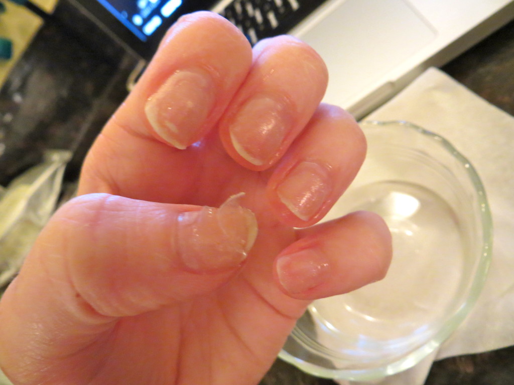 How to Remove a Shellac Manicure at Home | Blair Blogs