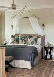 Decorating an Apartment Bedroom | Blair Blogs