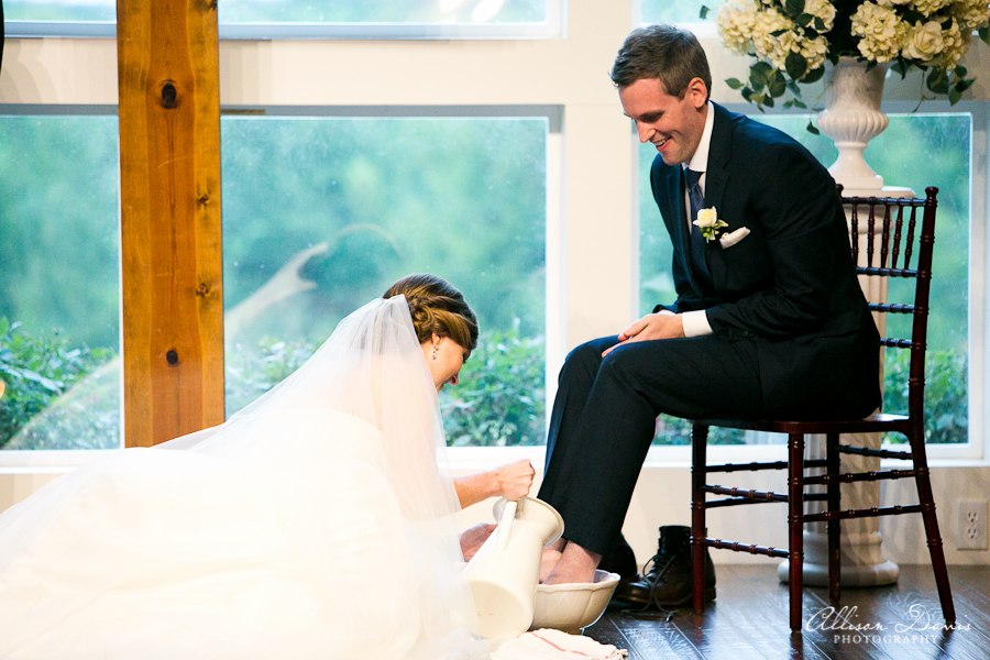 How We Incorporated Foot Washing Into Our Wedding Ceremony | Blairblogs.com