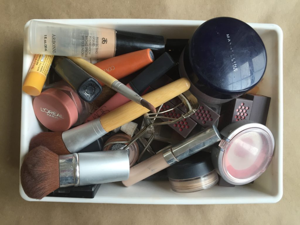 Organizing My Makeup | Blairblogs.com