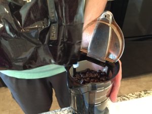 How To Make Cold Brew Coffee Concentrate For Iced Coffee (How to Use a Toddy) | BlairBlogs.com